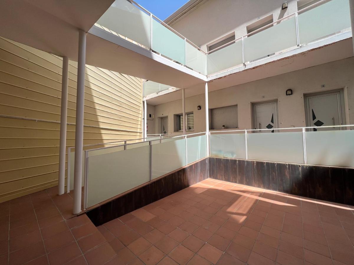 Cozy Apartment Well-Located In Terrassa, Barcelona Экстерьер фото